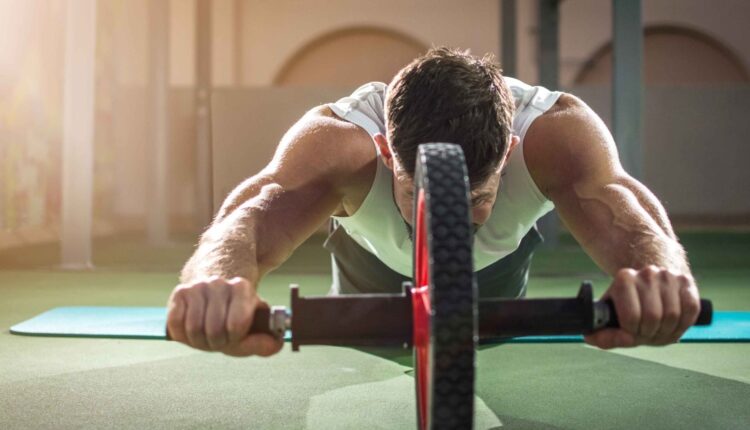 Try These 5 Core Exercises to Improve Your Squat and Deadlift