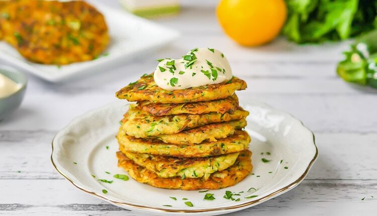 Keto Recipe - Zucchini Fritters - Low-Carb & Super Easy to Make (2 Carbs)